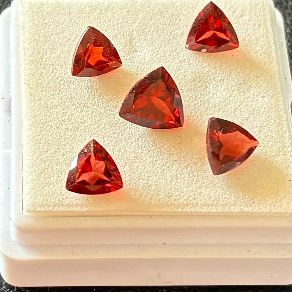 Beautiful 3 TCW Garnets Loose Gemstones Trillion Cut January Birthstone Stones